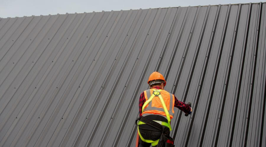 Rubber Roof Repair in Robertson, WY
